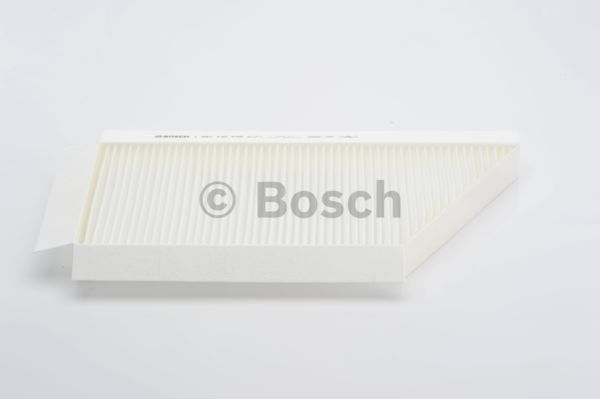 Filter vnútorného priestoru BOSCH (1 987 432 048)